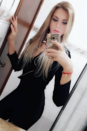 Le jeu commence à 20h Juliette - rencontre-Milf-Dunkerque