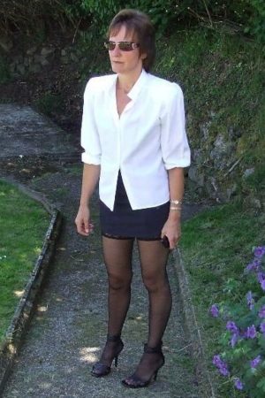 Ecrasement sur présent Amelie - rencontre-Cougar-Issy-les-Moulineaux