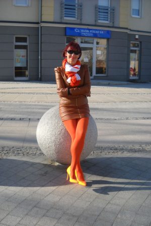 Magali 48 – Je veux te déchiffrer Magali - rencontre-Dominatrice-Pantin